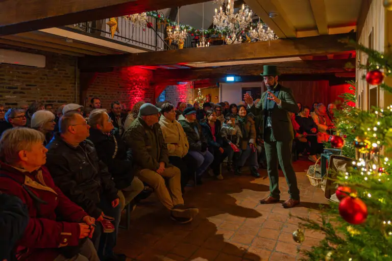 2024-12-27_KL-Dickens_ROCKATEER-028